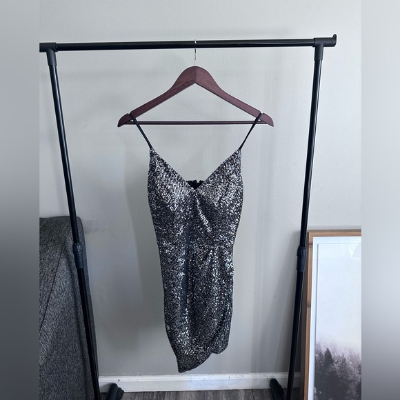 Crystal Doll Glittery Silver Sequins Mini Dress SZ 7 Formal Sparkly Mini Dress - Picture 1 of 16